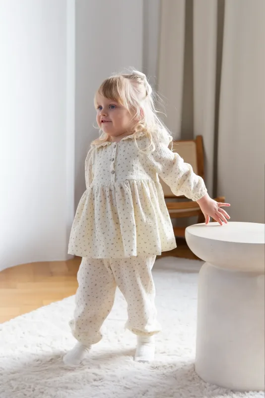 Muślinowy komplet „ Softly” dla dziewczynki — Atelier Loome