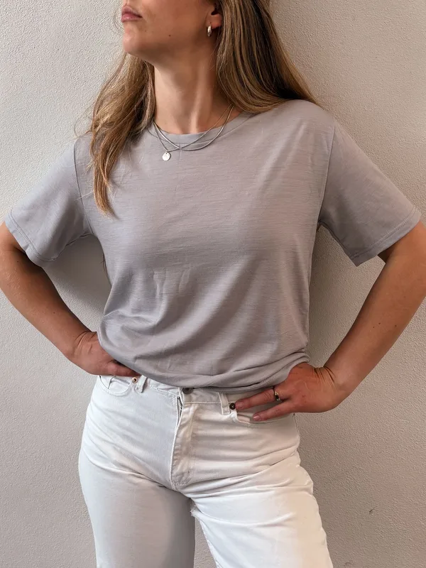 T SHIRT Damska koszulka z wełny merino — Basic Wool