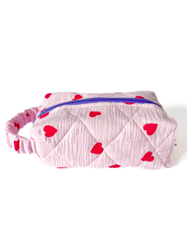 Kosmetyczka w serca różowa box Hearts — Bavelana