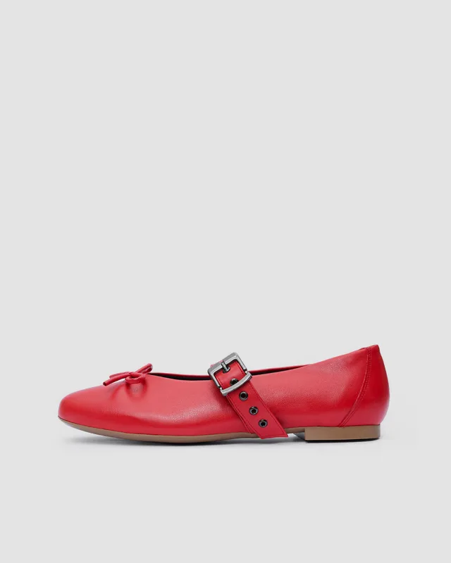 Mara Pumps Czerwone, ze skóry roślinnej outlet — BOHEMA
