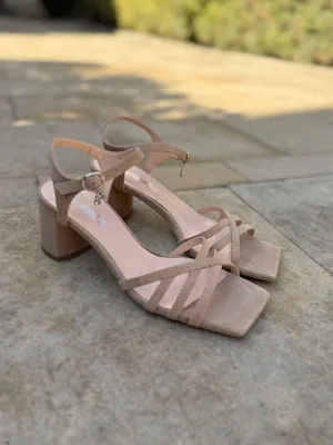 Beżowe sandały Amaris — Konopka Shoes