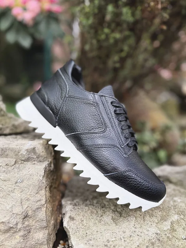 Czarne sneakersy Blanka — Konopka Shoes