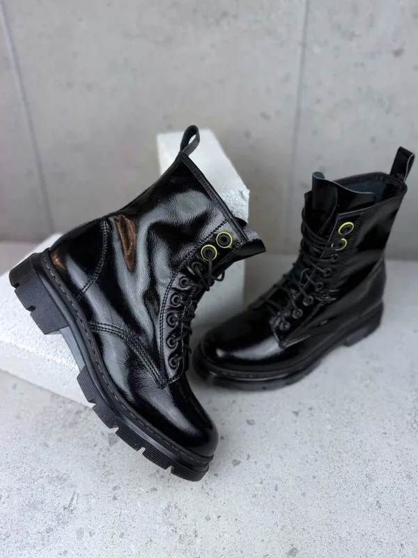 Czarne botki Karola — Konopka Shoes