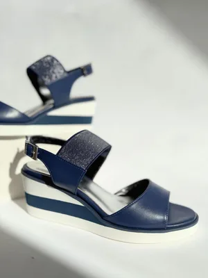 Granatowe sandały Jamila — Konopka Shoes