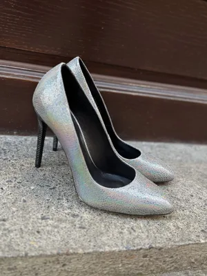 Srebrne czółenka Abi — Konopka Shoes