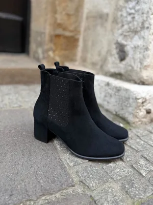 Czarne botki Hannah — Konopka Shoes