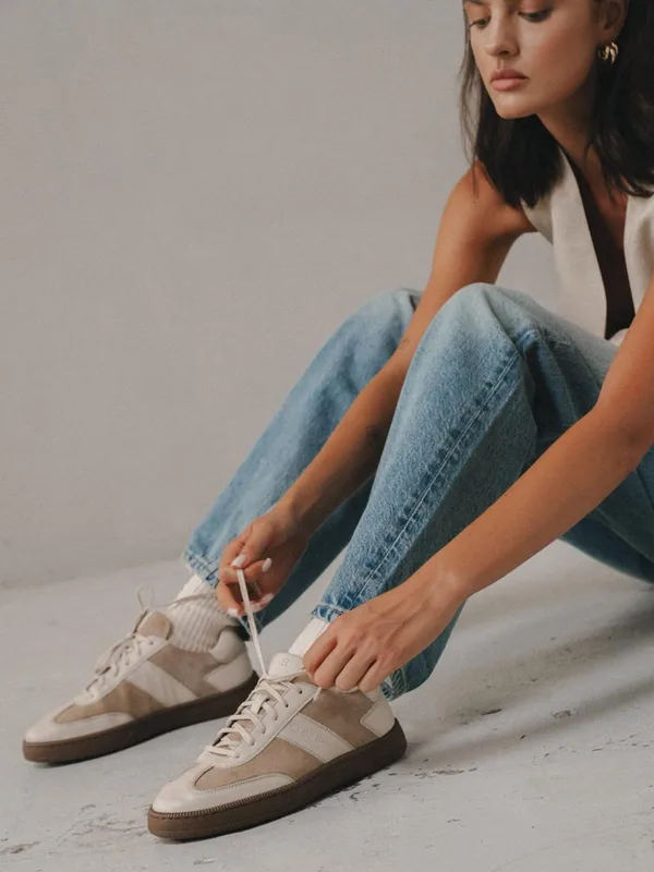 Beżowe sneakersy Lisbona — Konopka Shoes
