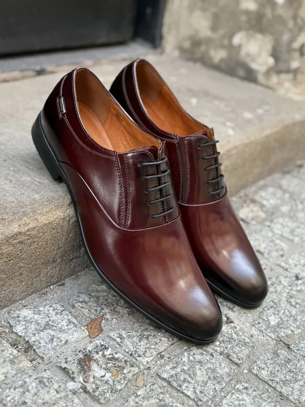Bordowe buty eleganckie Dorian — Konopka Shoes