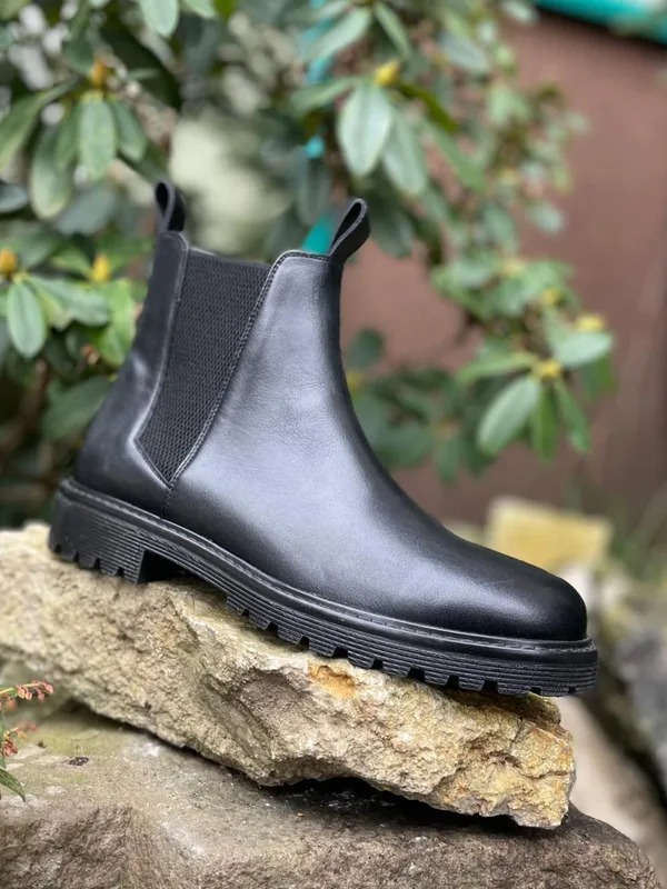 Czarne trzewiki Cesare — Konopka Shoes