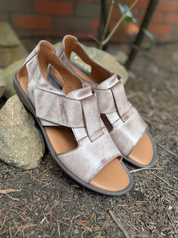 Brązowe sandały Arlo — Konopka Shoes