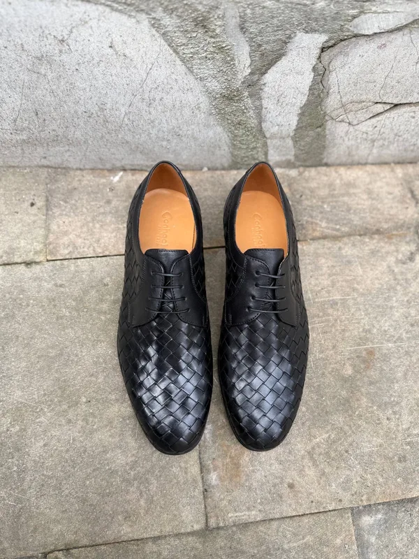 Czarne półbuty Hugo — Konopka Shoes