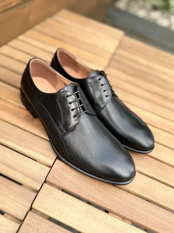 Czarne półbuty Hektor — Konopka Shoes