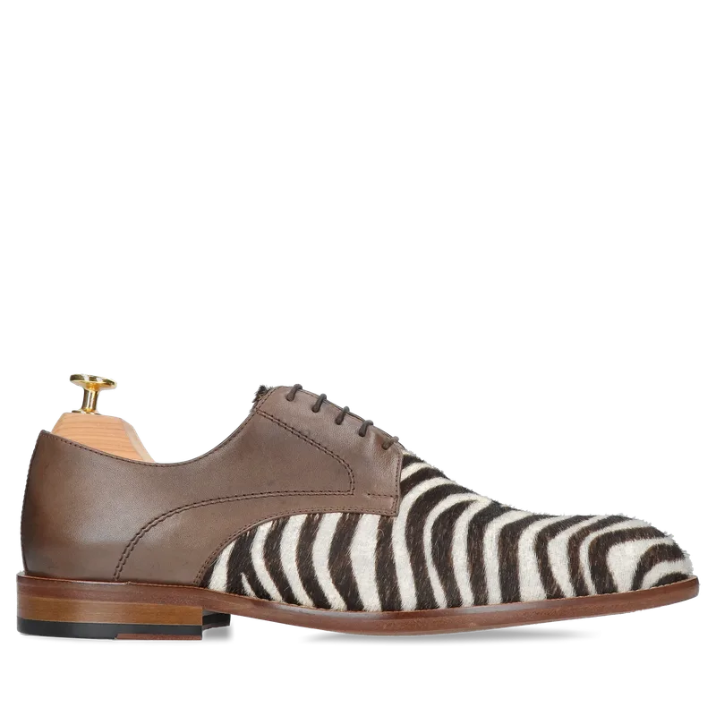Brązowe półbuty William Gold Collection — Konopka Shoes