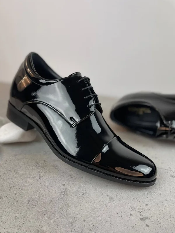 Czarne buty podwyższające Bruce +7 cm — Konopka Shoes