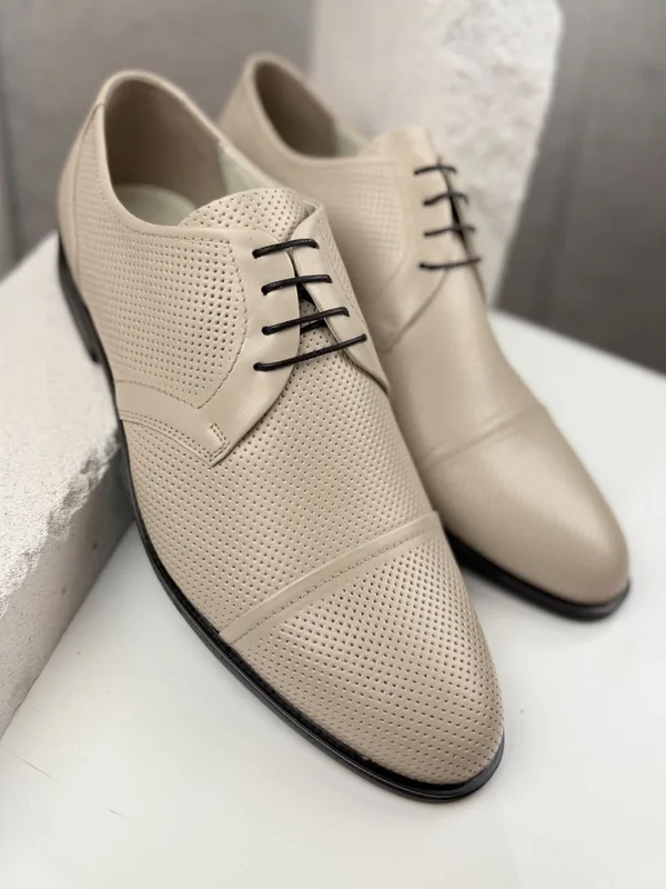 Beżowe półbuty Kellen — Konopka Shoes