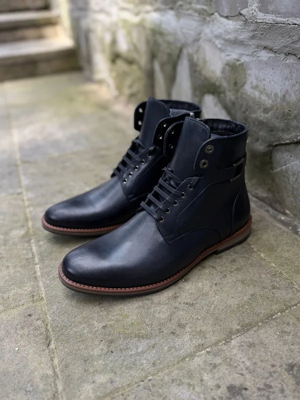 Granatowe trzewiki Jakob — Konopka Shoes