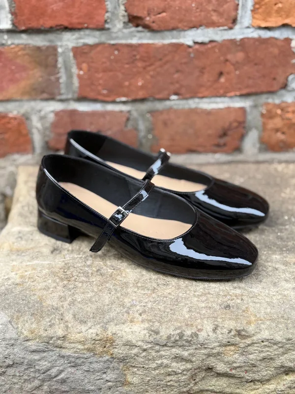 Czarne baleriny Luisa — Konopka Shoes