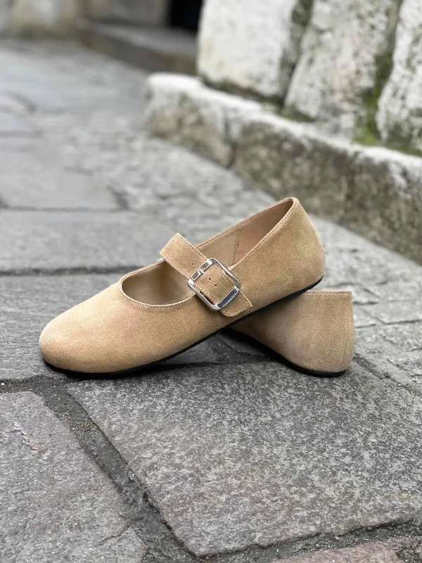 Beżowe półbuty Barefoot — Konopka Shoes