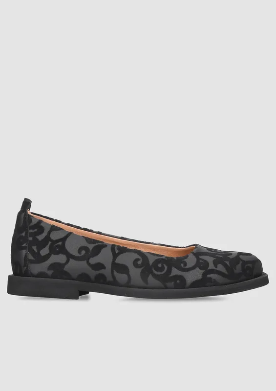 Czarne baleriny Julia — Konopka Shoes