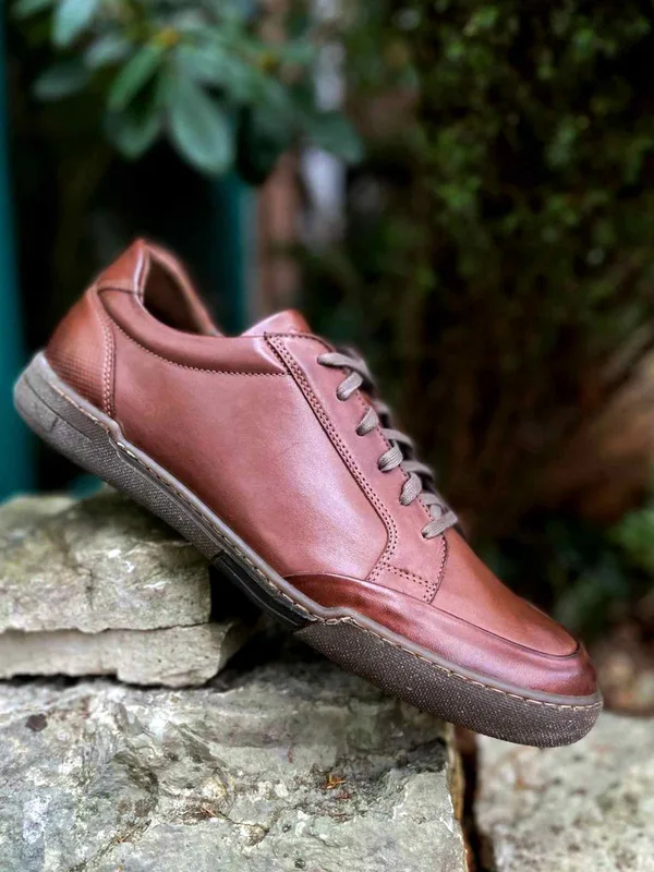 Brązowe półbuty Robert — Konopka Shoes
