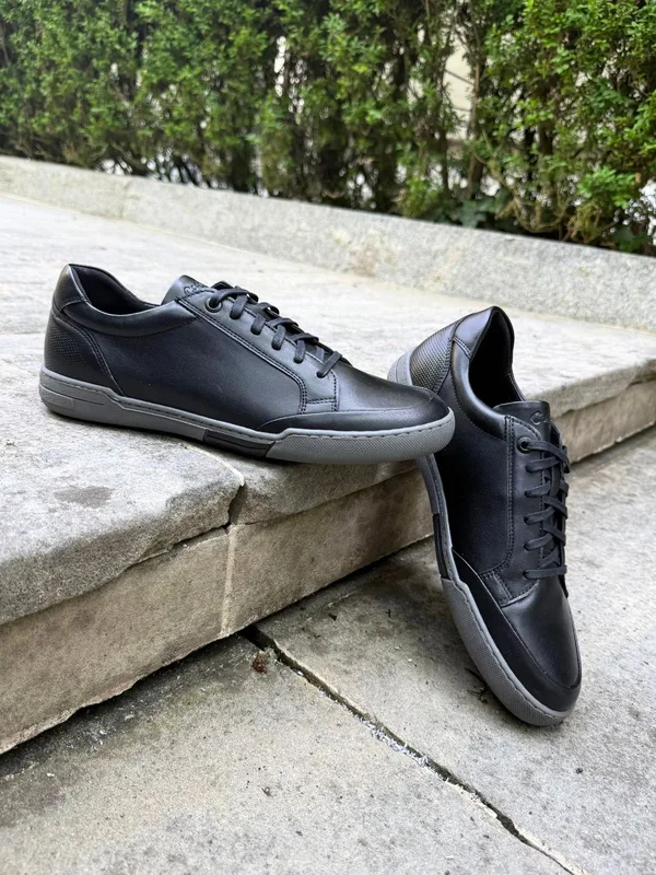 Czarne sneakersy Robert — Konopka Shoes