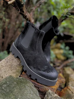 Czarne sztyblety Basti — Konopka Shoes