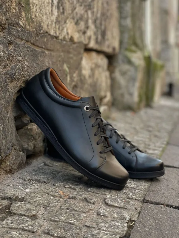 Czarne sneakersy Ksawery — Konopka Shoes