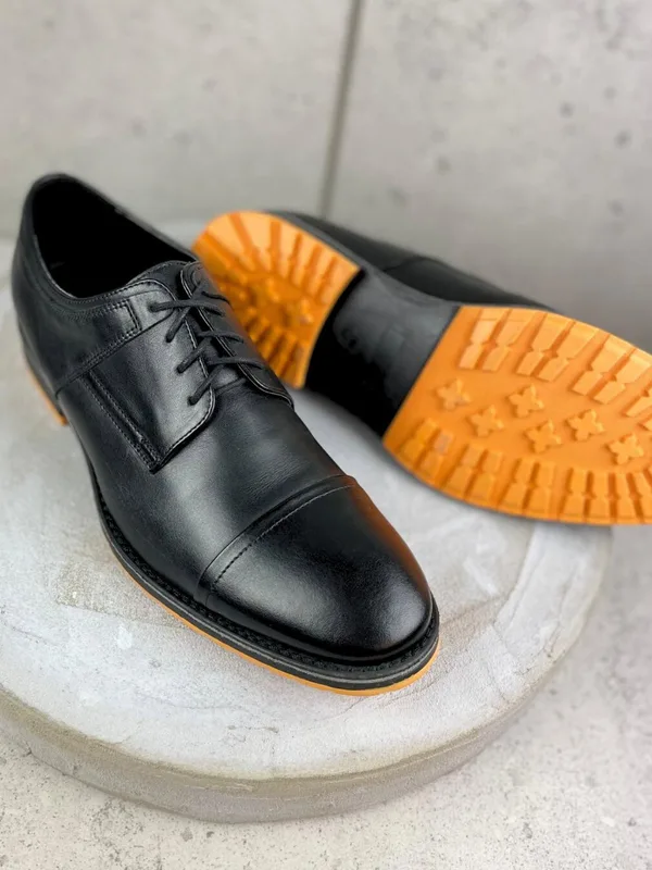 Czarne półbuty Philipp — Konopka Shoes