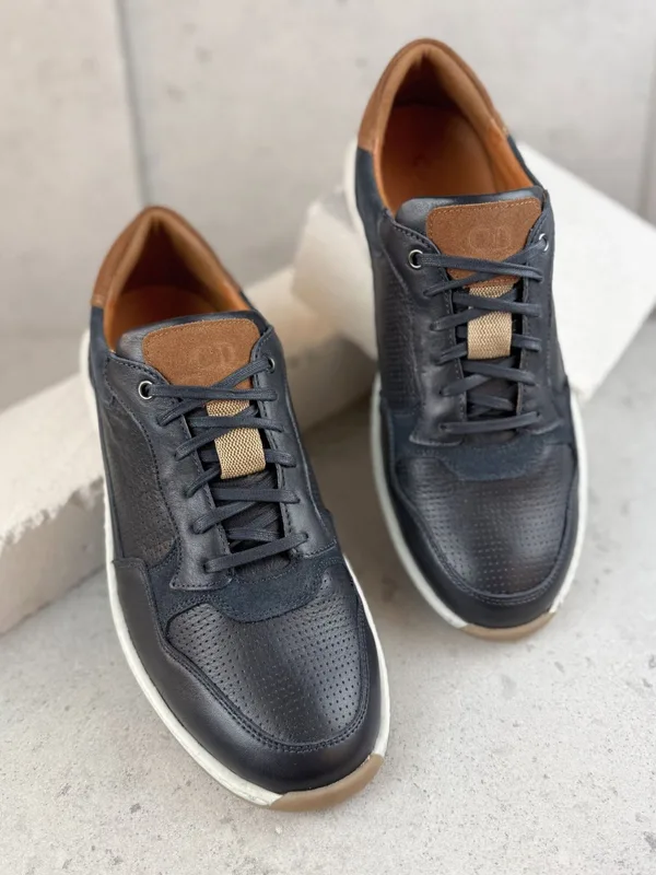 Granatowe sneakersy Edgar — Konopka Shoes