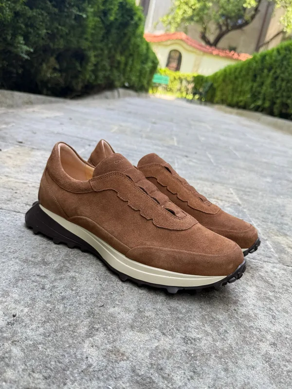 Brązowe sneakersy Cillian — Konopka Shoes