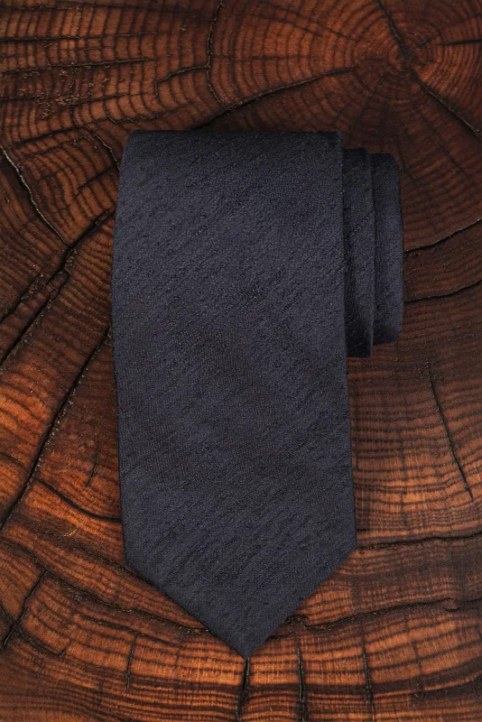 Krawat jedwabny z szantungu stalowy granat (steel blue) — Morgan & Ness