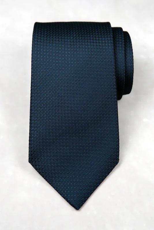 Krawat jedwabny z grenadyny ciemnogranatowy (navy) — Morgan & Ness