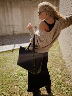 Torebka Shopperka duża, kolekcja „Katowice", kolor czarny, wykończenia złote, skóra naturalna — NALA