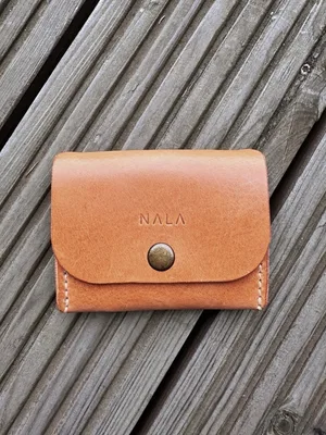 Portfel mały, kolekcja "Łeba", kolor piaskowy, skóra naturana — NALA