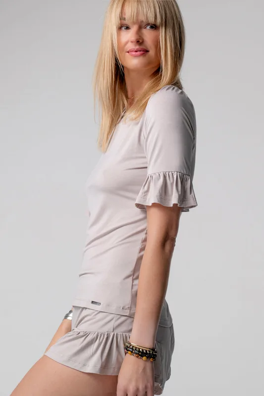 Jackie krótka piżama loungewear z falbankami – mleko migdałowe — Oh!Zuza