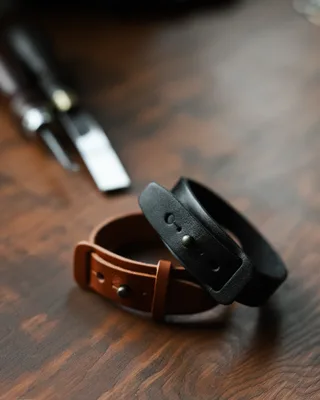 Męska bransoletka na rękę / opaska — Poley Leather Design